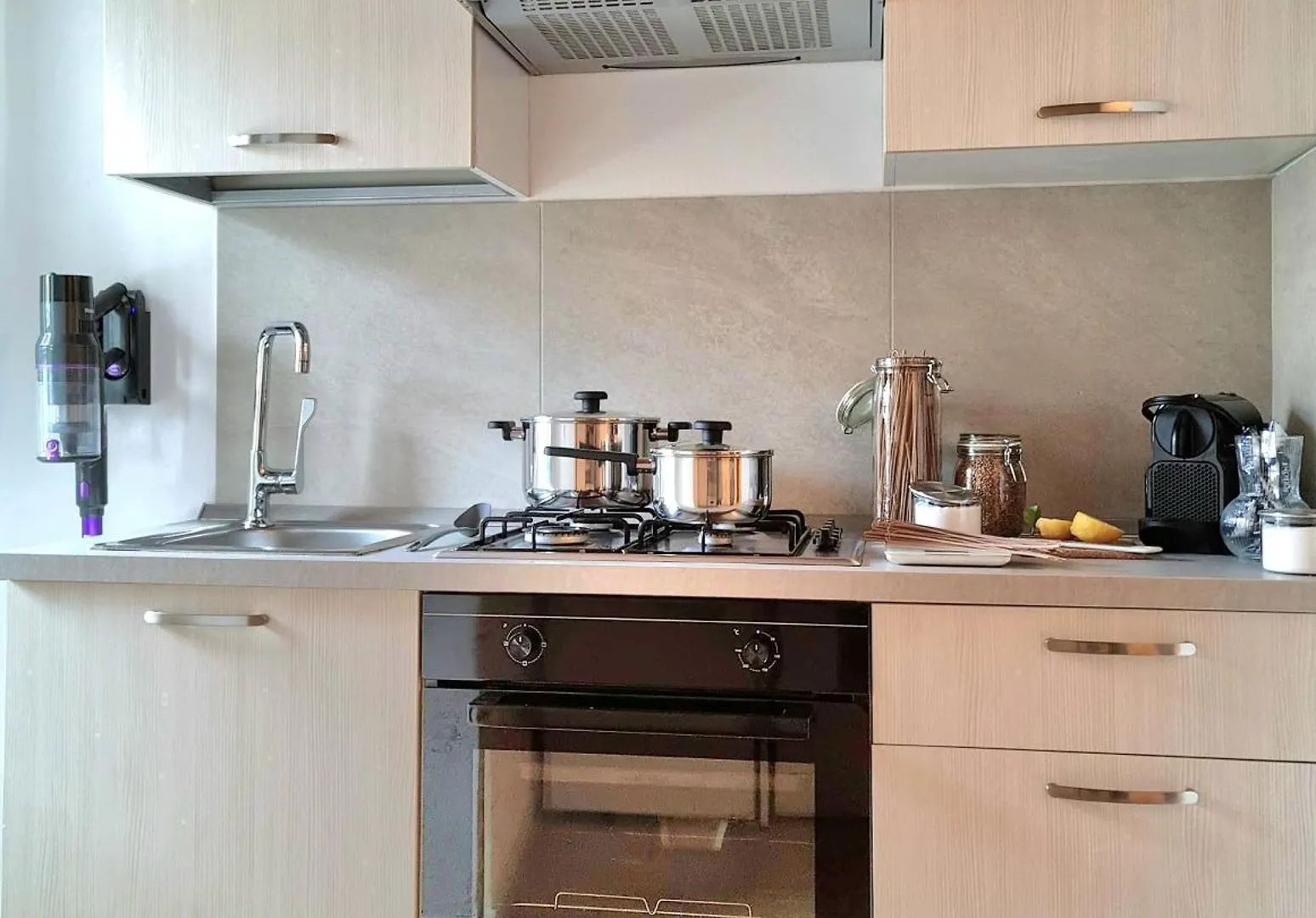Apartament Downtown Maqueda Palermo 0*,